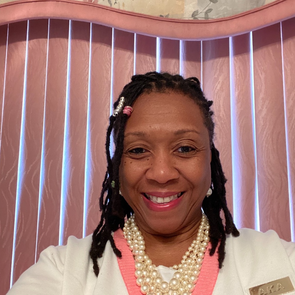 Meet your Posher, Teresa